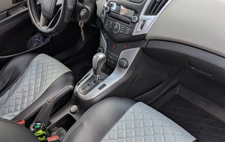 Chevrolet Cruze II, 2013 год, 870 000 рублей, 7 фотография