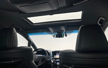 Toyota Alphard III, 2019 год, 3 800 000 рублей, 17 фотография