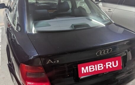 Audi A4, 1998 год, 700 000 рублей, 7 фотография