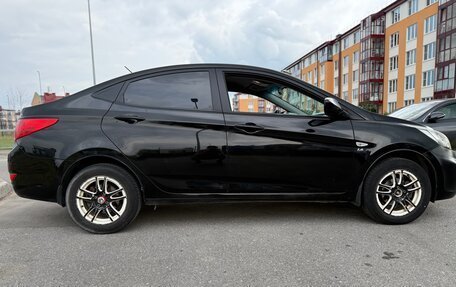 Hyundai Solaris II рестайлинг, 2013 год, 750 000 рублей, 5 фотография