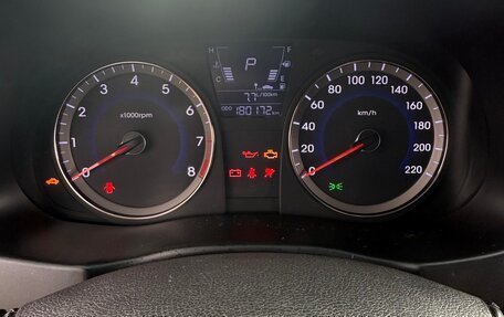 Hyundai Solaris II рестайлинг, 2013 год, 750 000 рублей, 4 фотография