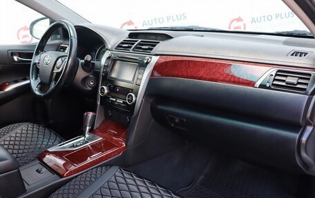 Toyota Camry, 2013 год, 1 600 000 рублей, 9 фотография