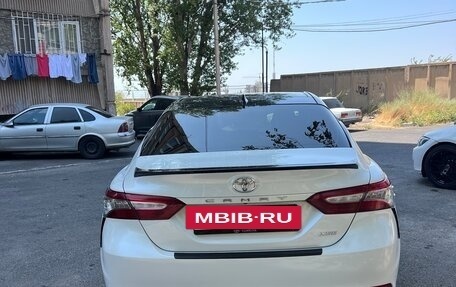Toyota Camry, 2018 год, 2 480 000 рублей, 9 фотография