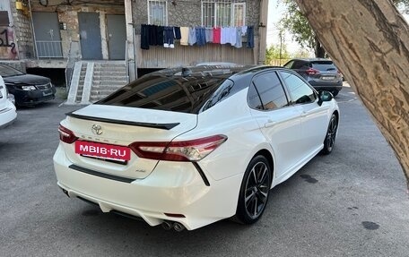 Toyota Camry, 2018 год, 2 480 000 рублей, 6 фотография