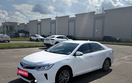Toyota Camry, 2012 год, 1 350 000 рублей, 2 фотография