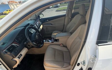 Toyota Camry, 2012 год, 1 350 000 рублей, 8 фотография