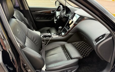 Infiniti Q50 I рестайлинг, 2014 год, 1 590 000 рублей, 13 фотография