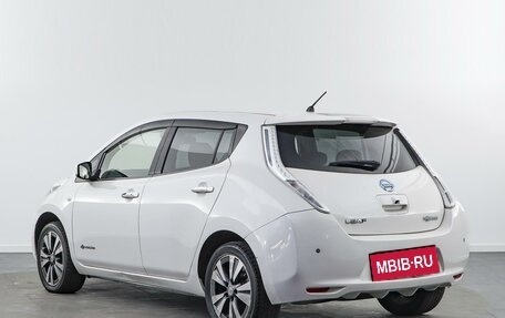 Nissan Leaf I, 2016 год, 881 050 рублей, 2 фотография