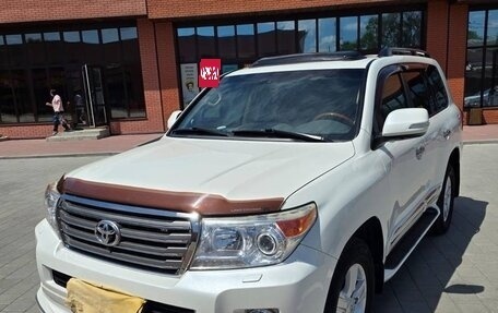 Toyota Land Cruiser 200, 2014 год, 6 000 000 рублей, 1 фотография