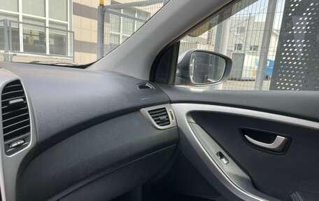 Hyundai i30 II рестайлинг, 2012 год, 695 000 рублей, 13 фотография
