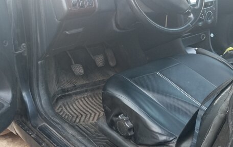 Toyota Avensis III рестайлинг, 2001 год, 320 000 рублей, 3 фотография