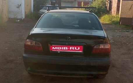 Toyota Avensis III рестайлинг, 2001 год, 320 000 рублей, 5 фотография