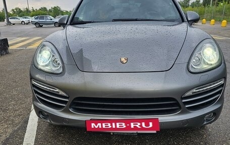 Porsche Cayenne III, 2011 год, 2 450 000 рублей, 2 фотография
