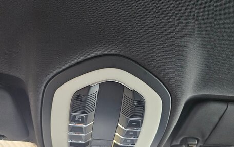 Porsche Cayenne III, 2011 год, 2 450 000 рублей, 22 фотография