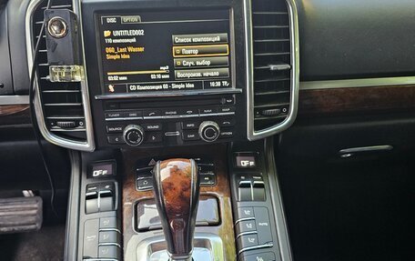 Porsche Cayenne III, 2011 год, 2 450 000 рублей, 16 фотография