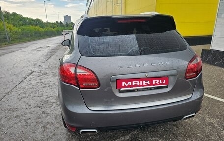 Porsche Cayenne III, 2011 год, 2 450 000 рублей, 13 фотография