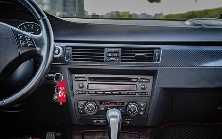 BMW 3 серия, 2005 год, 728 000 рублей, 15 фотография