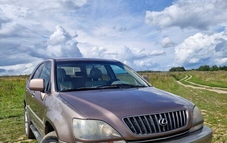 Lexus RX IV рестайлинг, 1998 год, 849 000 рублей, 2 фотография