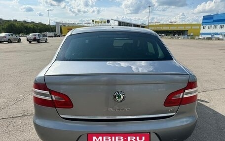 Skoda Superb III рестайлинг, 2011 год, 750 000 рублей, 10 фотография