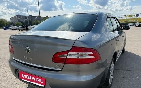 Skoda Superb III рестайлинг, 2011 год, 750 000 рублей, 12 фотография