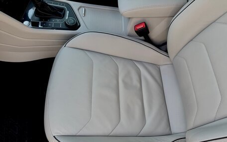 Volkswagen Tiguan II, 2019 год, 3 353 100 рублей, 10 фотография