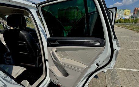 Volkswagen Tiguan II, 2019 год, 3 353 100 рублей, 15 фотография