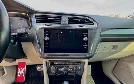 Volkswagen Tiguan II, 2019 год, 3 353 100 рублей, 17 фотография