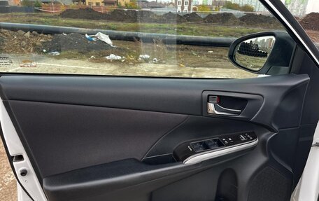 Toyota Camry, 2015 год, 1 800 000 рублей, 18 фотография