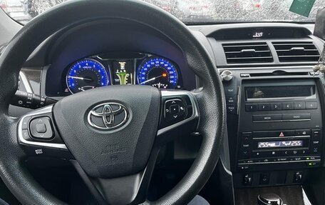 Toyota Camry, 2015 год, 1 800 000 рублей, 26 фотография
