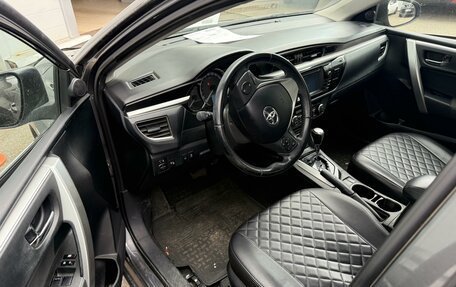 Toyota Corolla, 2014 год, 1 099 000 рублей, 3 фотография
