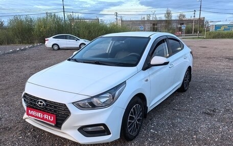 Hyundai Solaris II рестайлинг, 2020 год, 1 050 000 рублей, 1 фотография