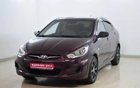 Hyundai Solaris II рестайлинг, 2012 год, 790 000 рублей, 1 фотография