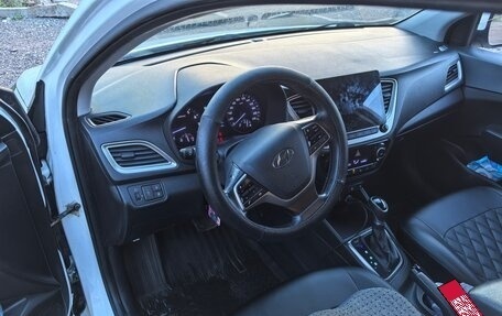 Hyundai Solaris II рестайлинг, 2020 год, 1 050 000 рублей, 6 фотография