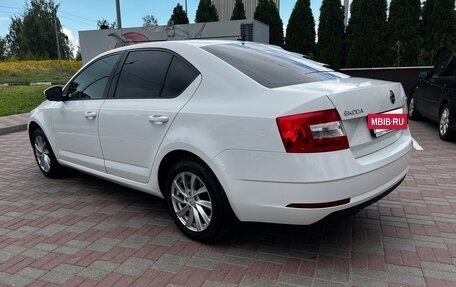 Skoda Octavia, 2018 год, 1 590 000 рублей, 3 фотография