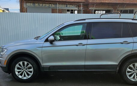 Volkswagen Tiguan II, 2019 год, 2 300 000 рублей, 11 фотография