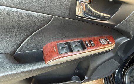 Toyota Camry, 2013 год, 1 830 000 рублей, 10 фотография