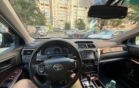 Toyota Camry, 2013 год, 1 830 000 рублей, 13 фотография