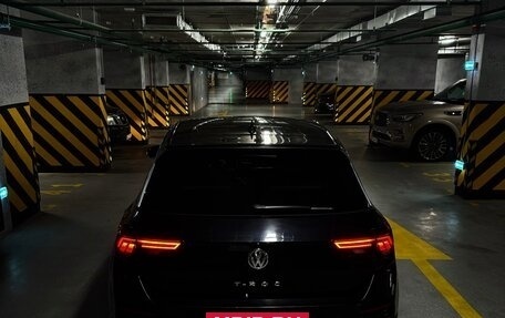Volkswagen T-Roc I, 2019 год, 2 150 000 рублей, 2 фотография