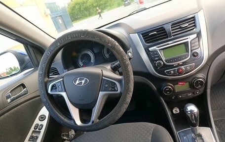 Hyundai Solaris II рестайлинг, 2012 год, 680 000 рублей, 5 фотография
