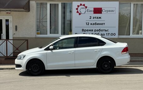 Volkswagen Polo VI (EU Market), 2015 год, 950 000 рублей, 3 фотография