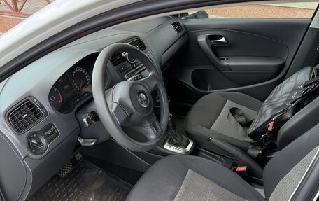 Volkswagen Polo VI (EU Market), 2015 год, 950 000 рублей, 16 фотография