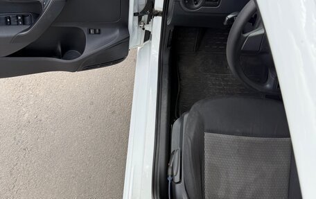 Volkswagen Polo VI (EU Market), 2015 год, 950 000 рублей, 17 фотография