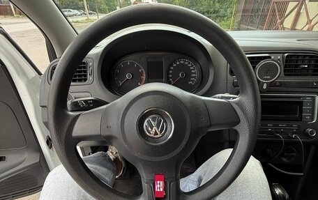 Volkswagen Polo VI (EU Market), 2015 год, 950 000 рублей, 18 фотография