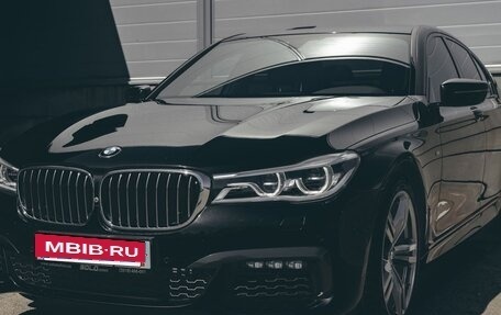 BMW 7 серия, 2018 год, 4 999 999 рублей, 2 фотография