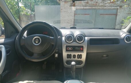 Renault Logan I, 2012 год, 500 000 рублей, 4 фотография