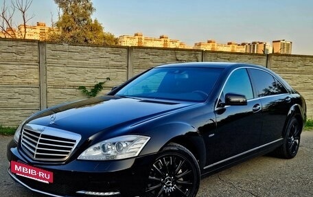 Mercedes-Benz S-Класс, 2012 год, 1 999 000 рублей, 3 фотография