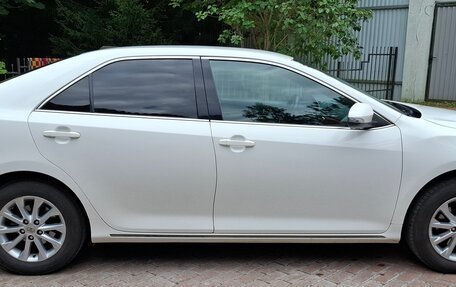 Toyota Camry, 2014 год, 1 625 000 рублей, 3 фотография