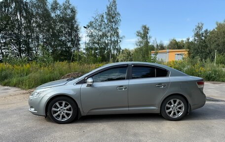 Toyota Avensis III рестайлинг, 2009 год, 1 300 000 рублей, 2 фотография