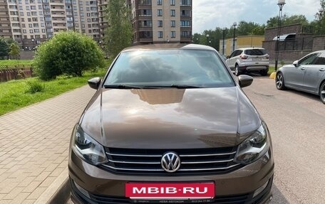 Volkswagen Polo VI (EU Market), 2015 год, 1 150 000 рублей, 2 фотография