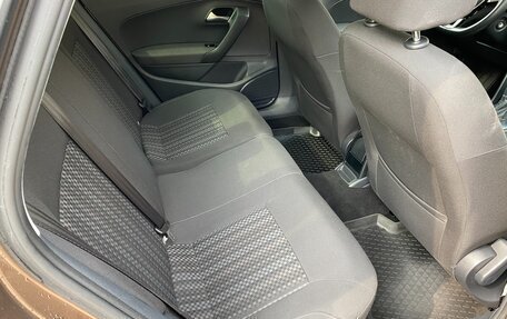 Volkswagen Polo VI (EU Market), 2015 год, 1 150 000 рублей, 30 фотография